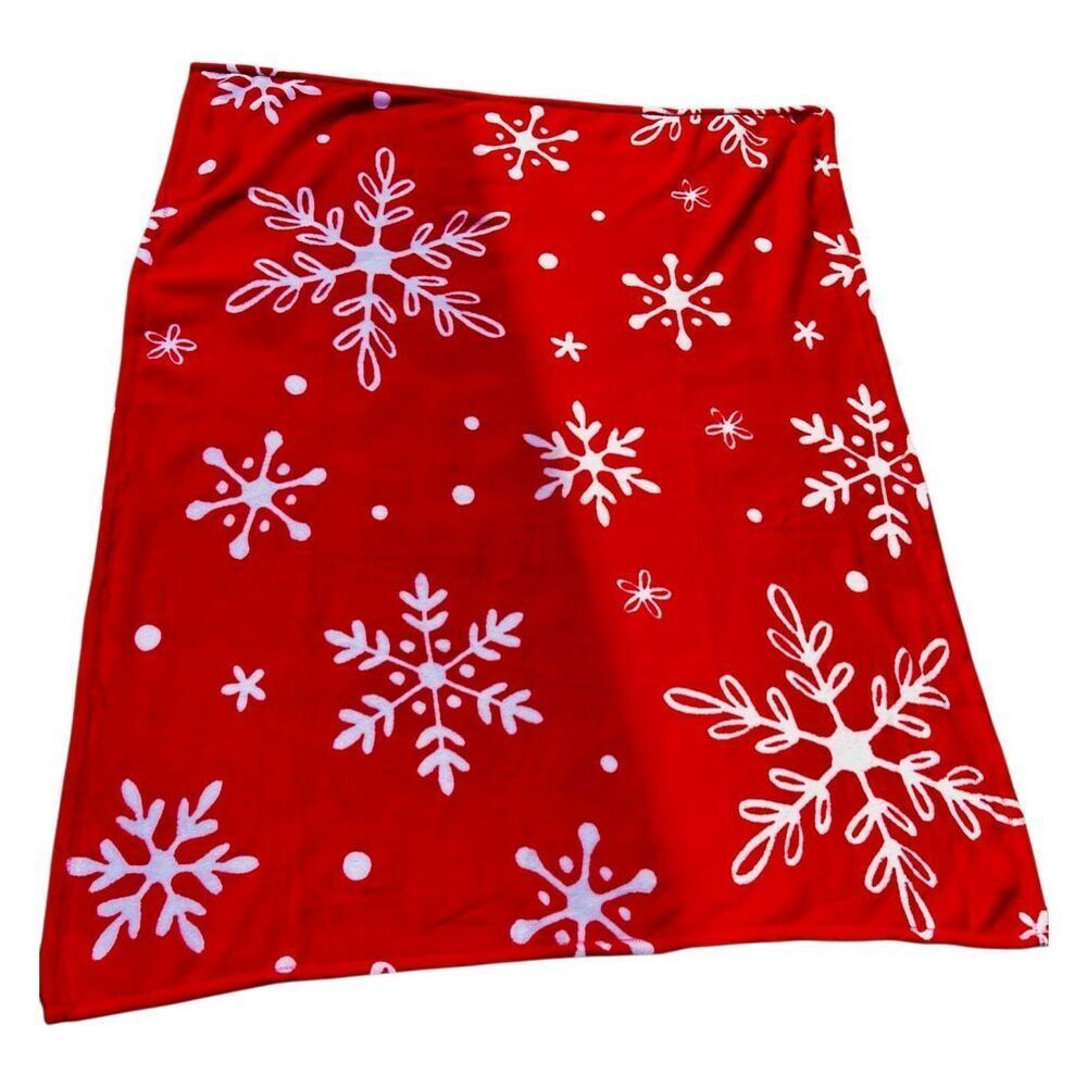 Wondershop Christmas Throw Blanket Snowflakes Snow All Over Print Red